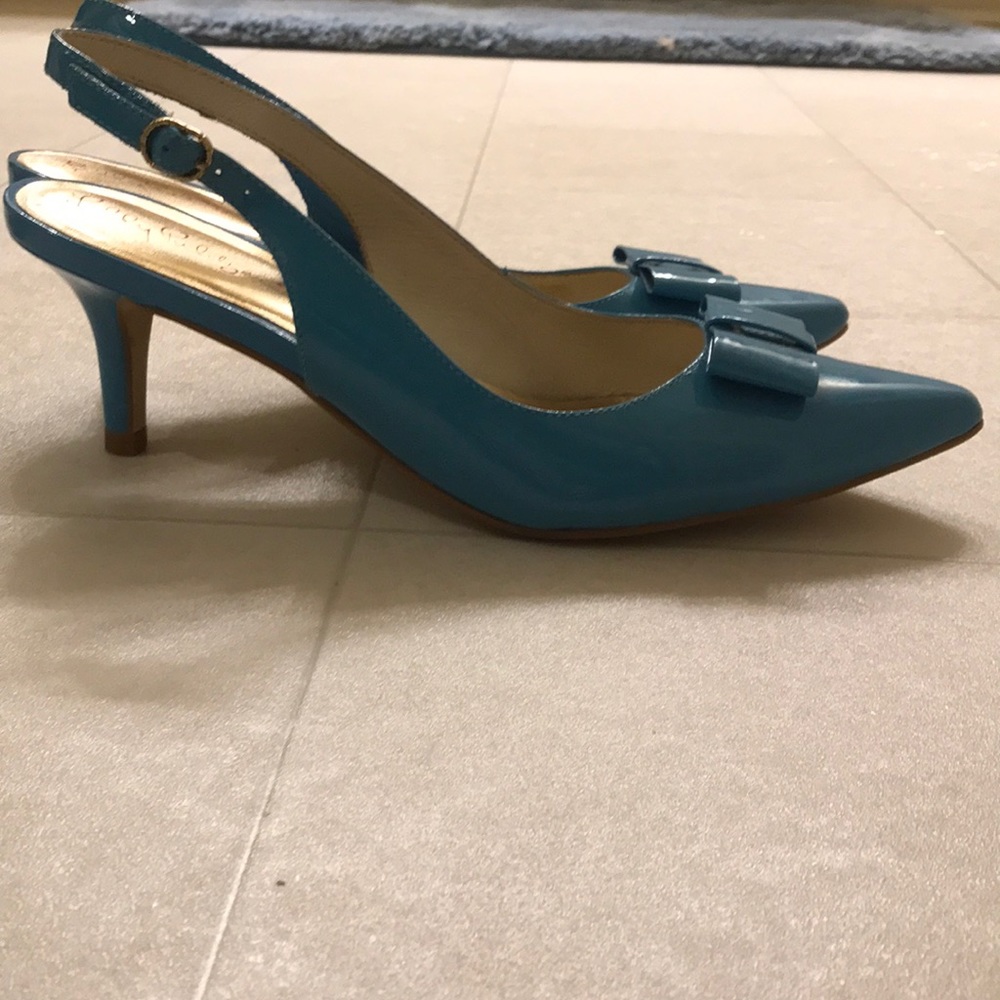 Lilly Pulitzer heel - Picture 3 of 5